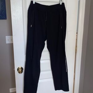 Men’s Lululemon sweat pants